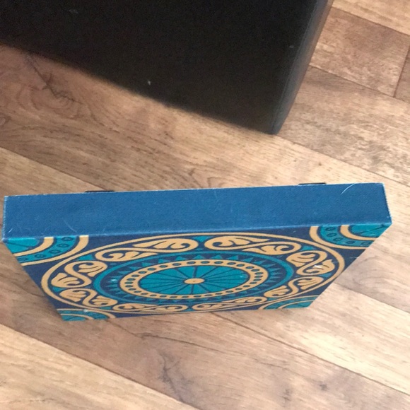 Abstract Canvas - Picture 3 of 4